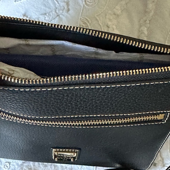 Dooney & Bourke Black Crossbody Bag - New! - Picture 3 of 6